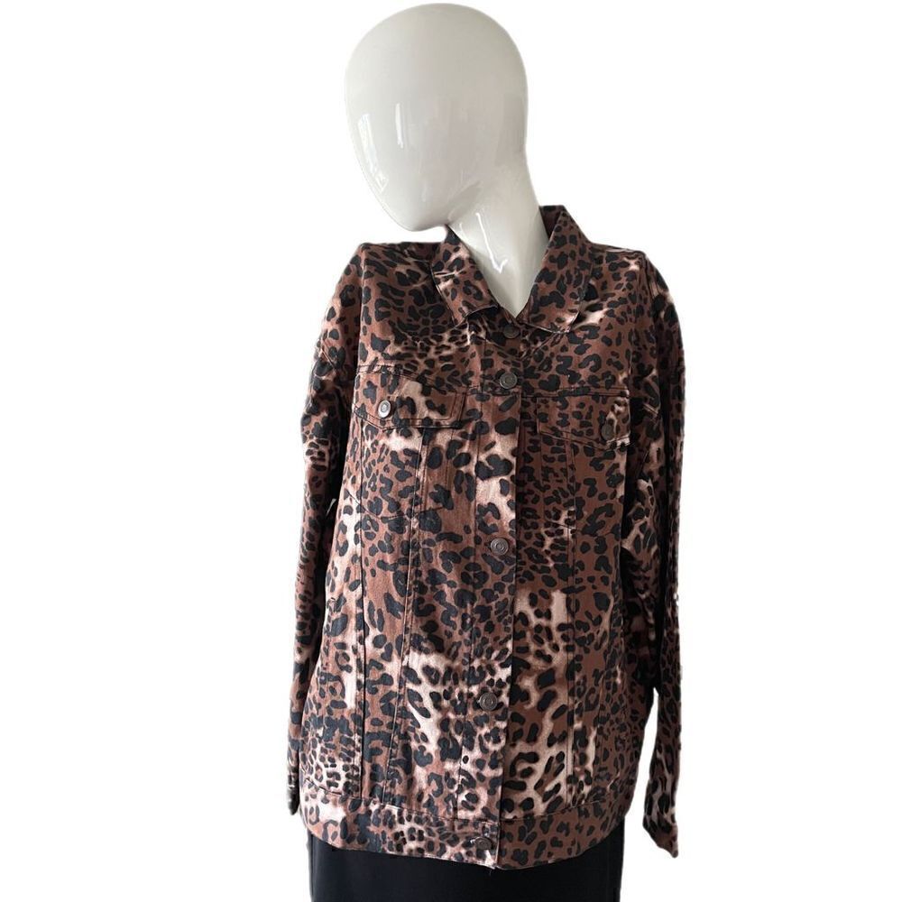 Peach Love California Cheetah Print Lightweight Jean Jacket